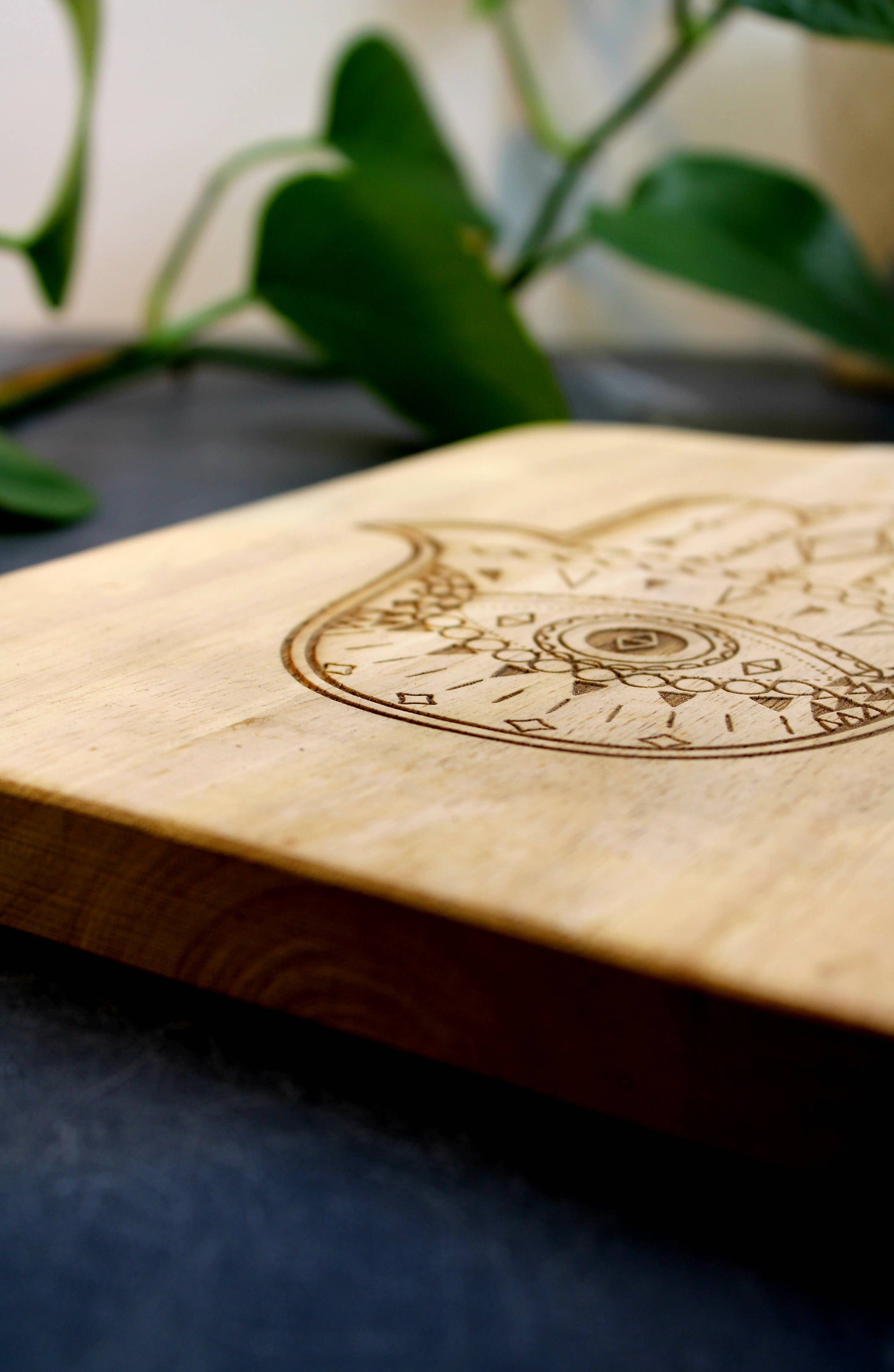 13" Hamsa Hand engraved charcuterie cutting board